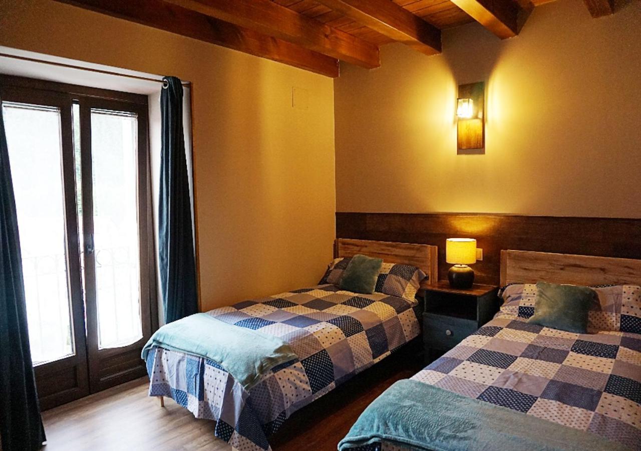 Xandua Etxea - Selva De Irati - Villa Izalzu ภายนอก รูปภาพ